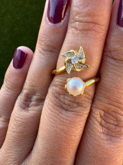 Windmill Fidget Ring with Saltwater Akoya Pearl 6-7mm in 18K Plated Gold or Silver