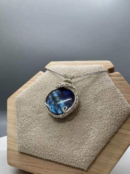 labradorite Wired Wrap Pendant - Image 3