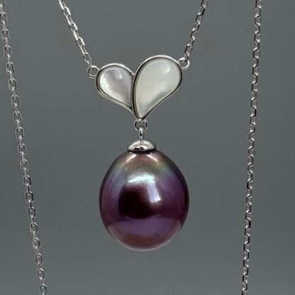Rainbow Luster Purple Pearl on Sterling Silver Mother of Pearl Stationary Heart Pendant Necklace - Image 2