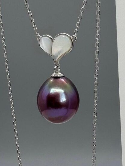 Rainbow Luster Purple Pearl on Sterling Silver Mother of Pearl Stationary Heart Pendant Necklace