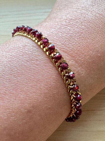 Double Cuban Chain with Garnet Gemstones (15cm to 20cm adjustable)