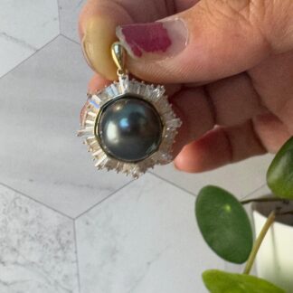 Genuine Tahitian Black Pearl Pendant – CZ Halo on Gold-Plated 925 Silver