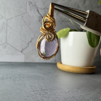 High-Quality Amethyst Wire Wrapped Pendant – Clear Gemstone, Gold-Plated Artistic Design